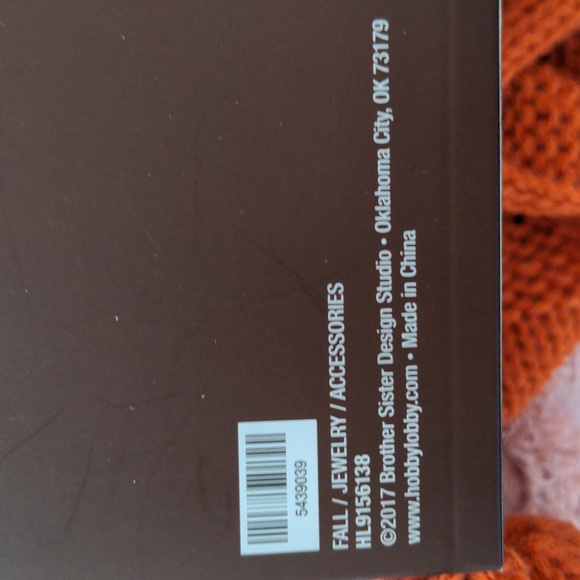 Fall Infinity Scarf - Picture 3 of 4